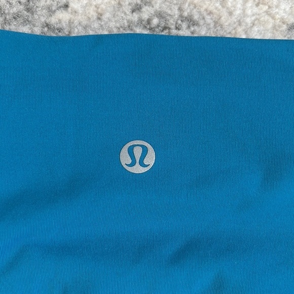 Lululemon Pace Rival High-Rise Crop 22" in Hawaiian Blue - Picture 11 of 12